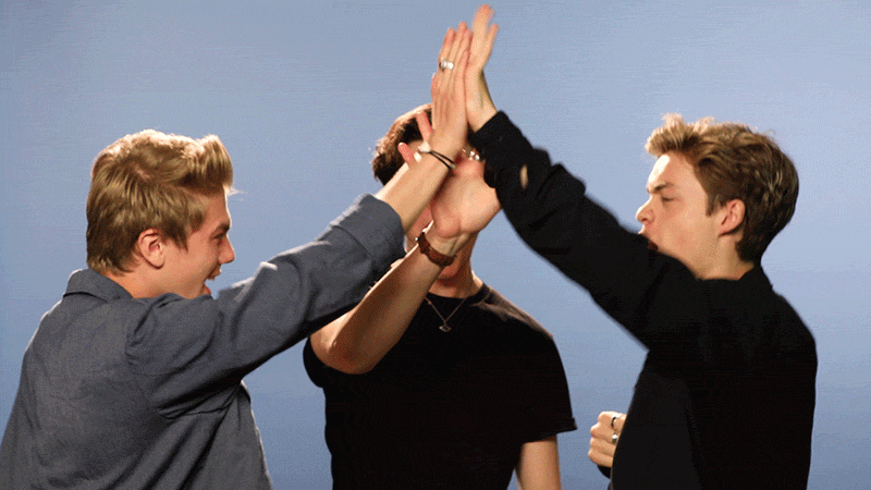 Hi-Five-Gif adventure games team building